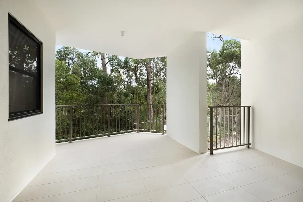 Relaxed Coastal Vibe, Refined Modern Living