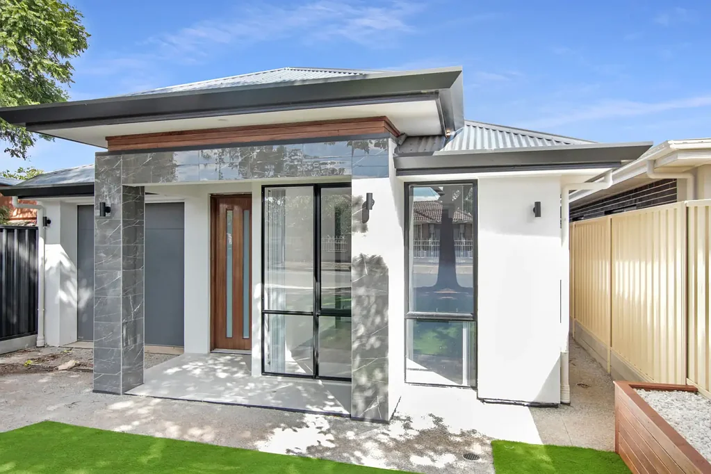 Modern Spacious Home in a Fantastic Location!