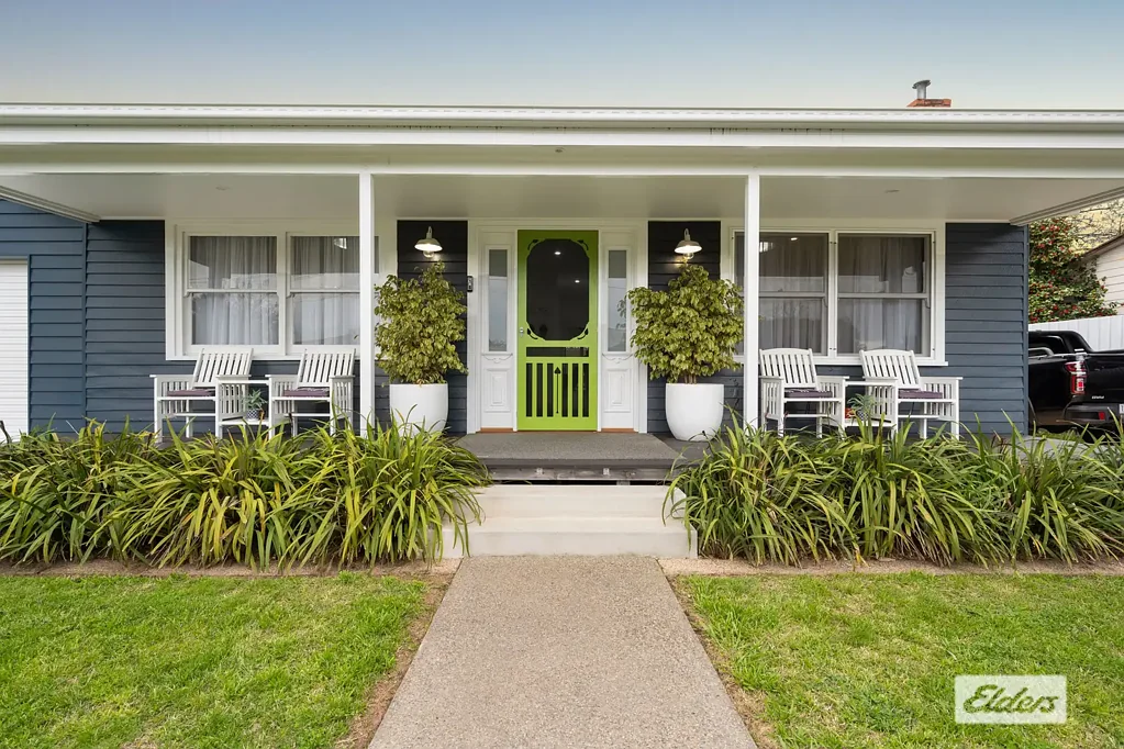 Wodonga 3બેડરૂમ Hamptons Perfection in a Prestigious Position