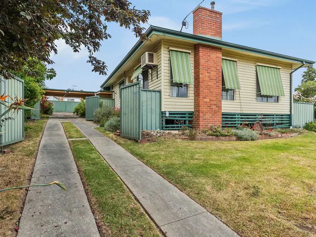9 PERRIN STREET, Seymour, VIC 3660