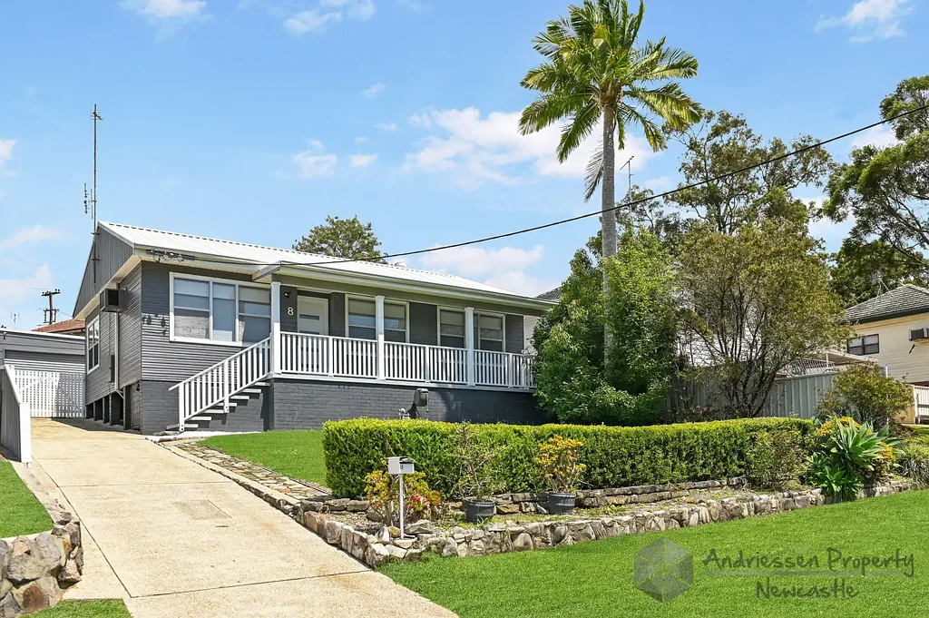 8 Michele Crescent, Glendale, NSW 2285