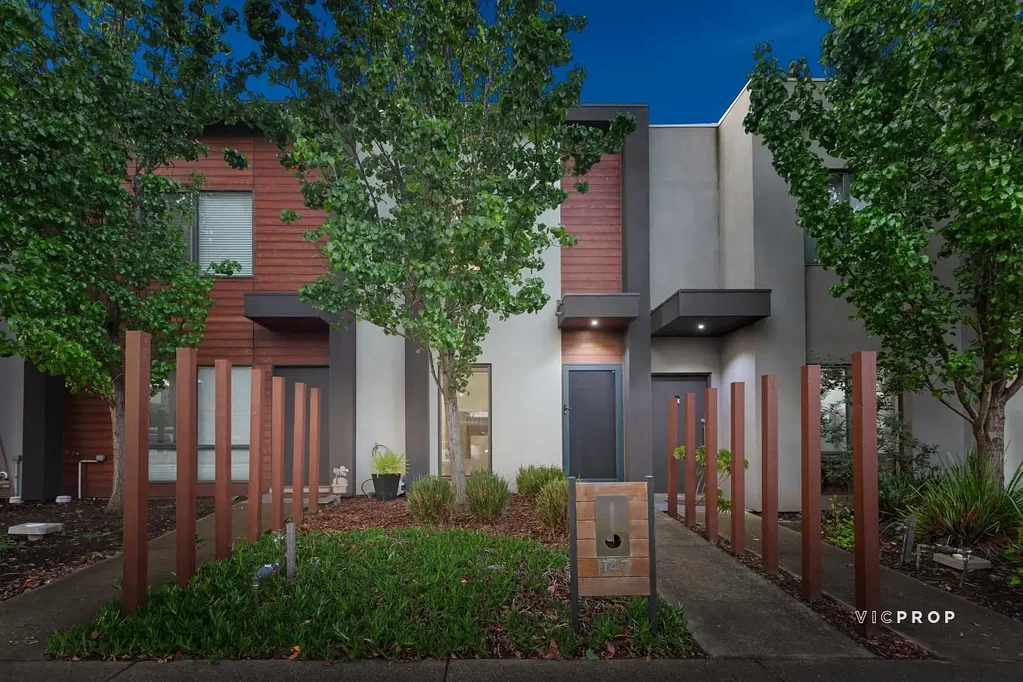 Point Cook 2房  Modern Comfort Meets Convenience