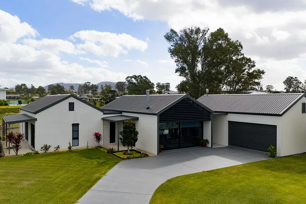 Pie Creek 3房  Modern Living with Space to Breathe