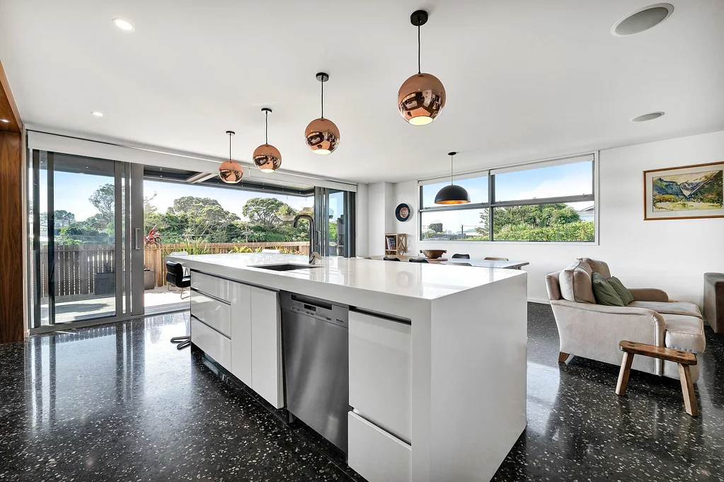New Plymouth Central 4 Bedroom distinctive design, prime position