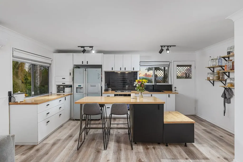 Beautiful Home in Rochedale South