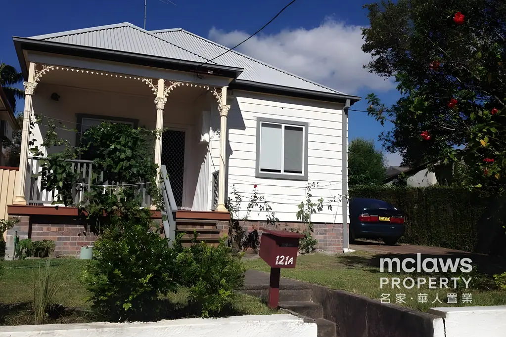 Spacious 4-Bedroom Family Home in Convenient Allawah Location - For Rent