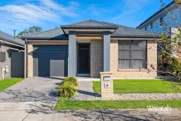 16 Nagle Street, Jordan Springs