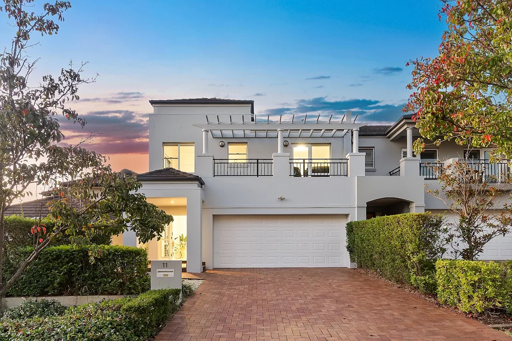 Bella Vista 4ห้องนอน Oversized north to rear family home in 'Lindenwood' estate