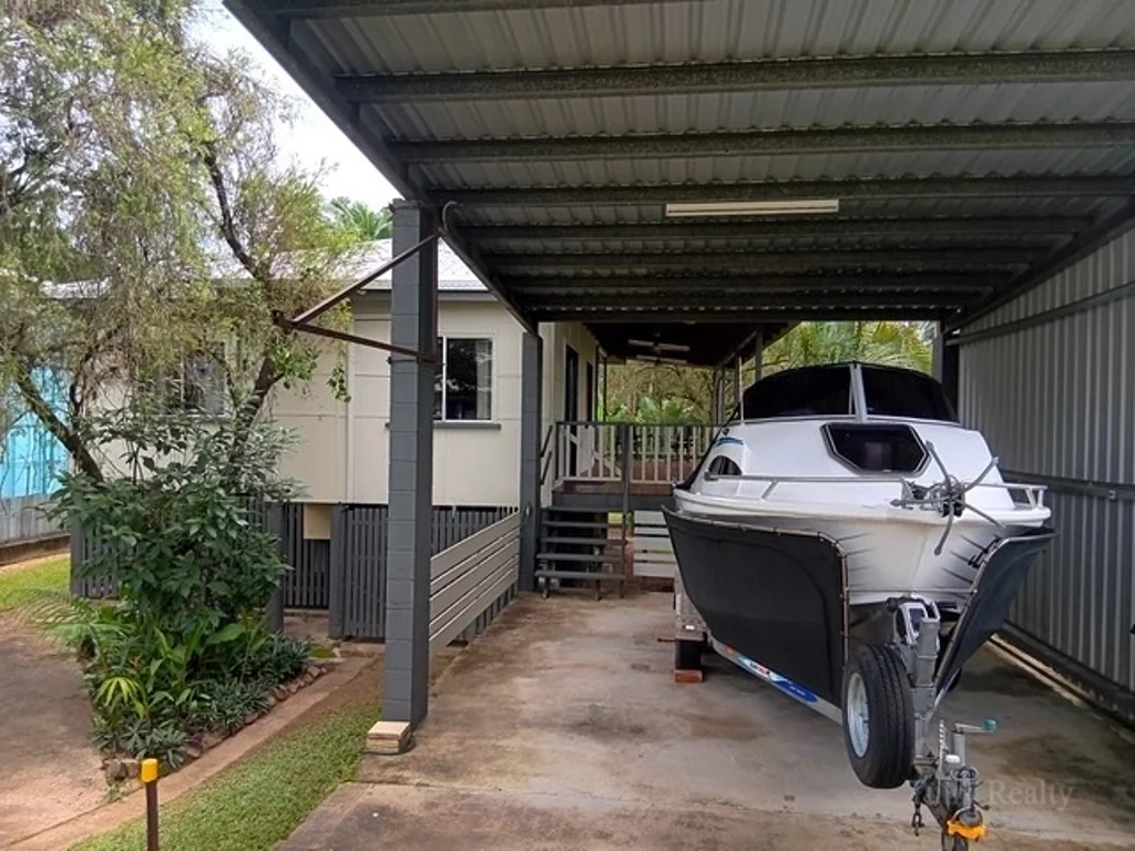 16 Thurles St, Tully, QLD 4854