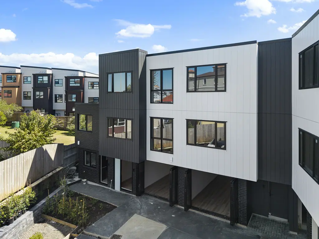 Lot 8/2 Nikau Street, New Lynn, Waitakere City, Auckland