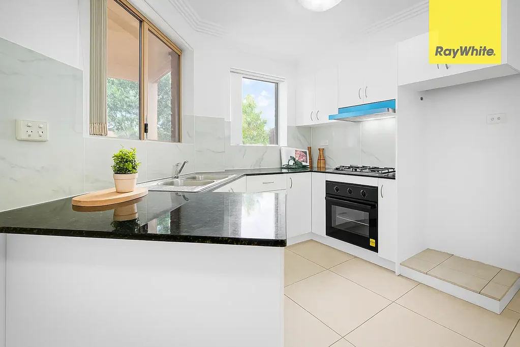 11/5-7 Cowper Street, Parramatta, NSW 2150