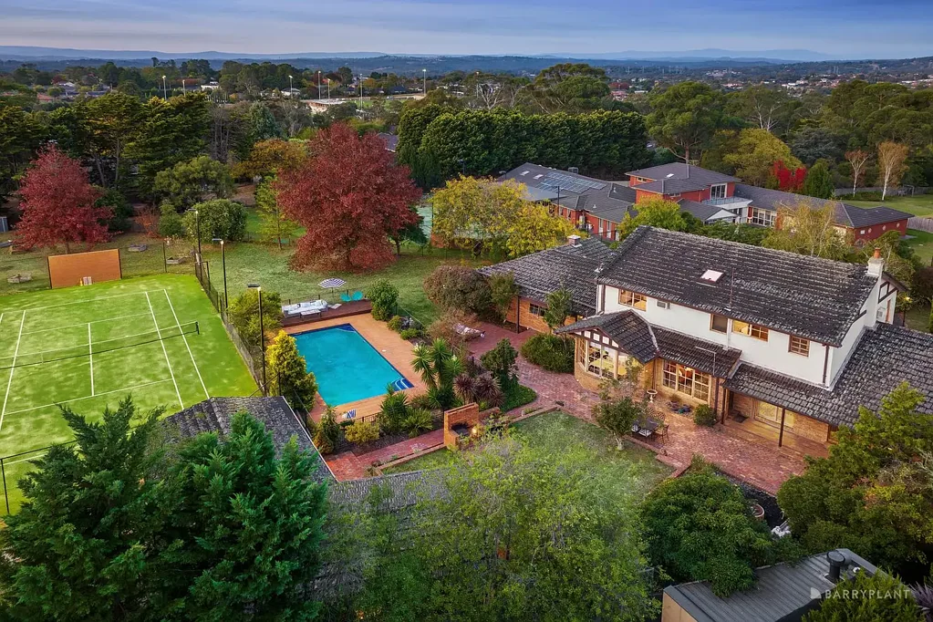 Templestowe 5Moenga Do you dream of rural-style living just 15 minutes from the CBD?