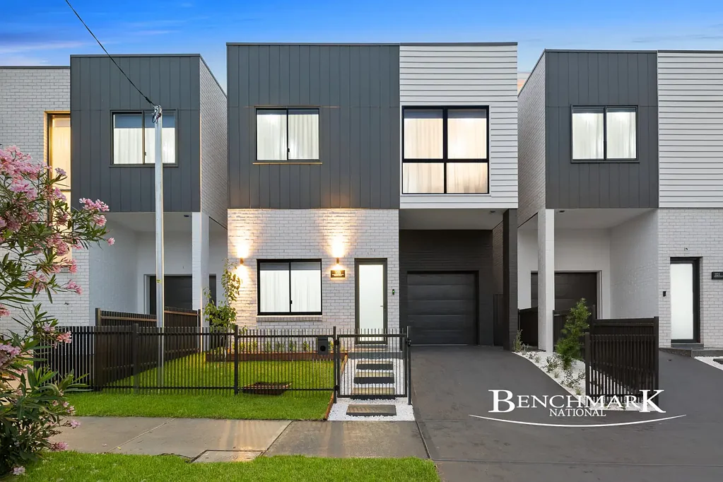 103 Renton Avenue, Moorebank, NSW 2170