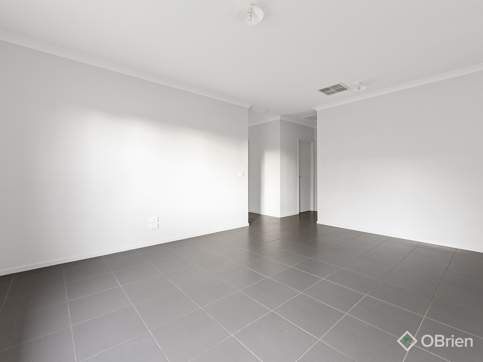 27 PIONEER DR, AINTREE VIC 3336, 0房, 0浴, House