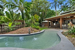 24 Pellowe Street, Clifton Beach