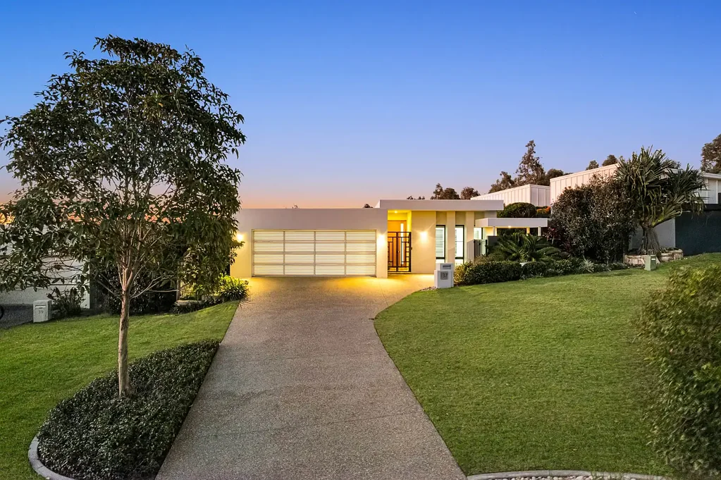 37 Crest Ridge Parade, Brookwater, QLD 4300