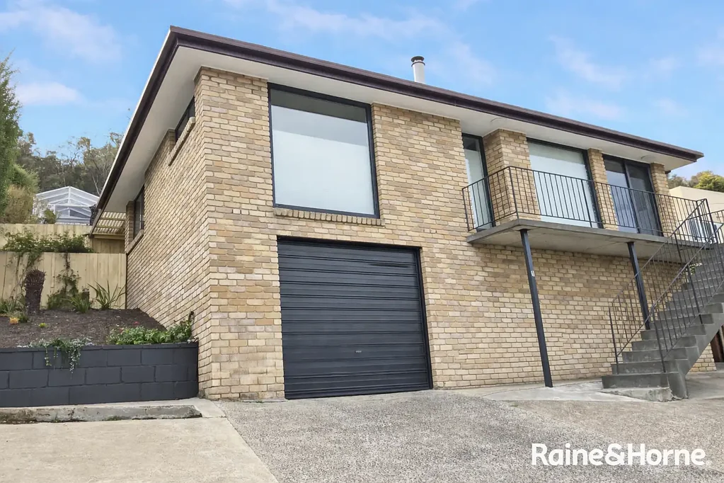 1/158 Derwent Avenue, Lindisfarne, TAS 7015