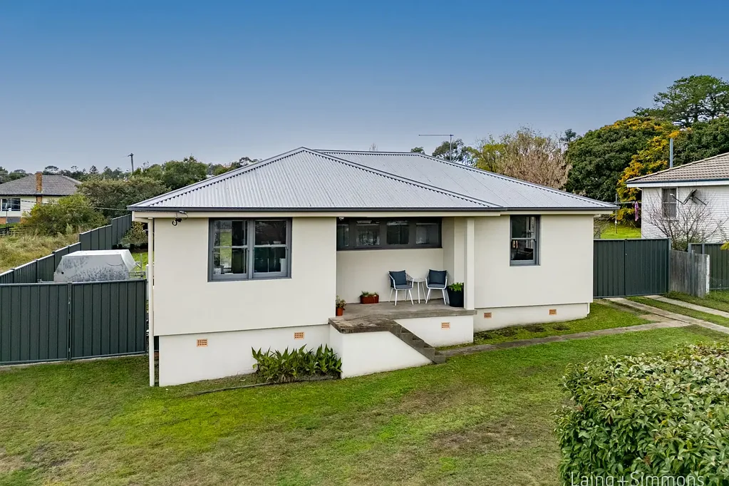 3 Prince Avenue, Uralla, NSW 2358