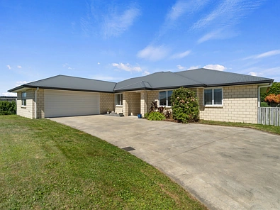 Te Awamutu 4Habitaciones Space, Comfort and Privacy