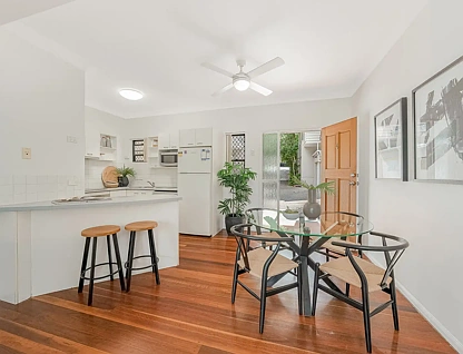 4/50 Warren Street, St Lucia, QLD 4067, 3部屋, 2バスルーム, Townhouse
