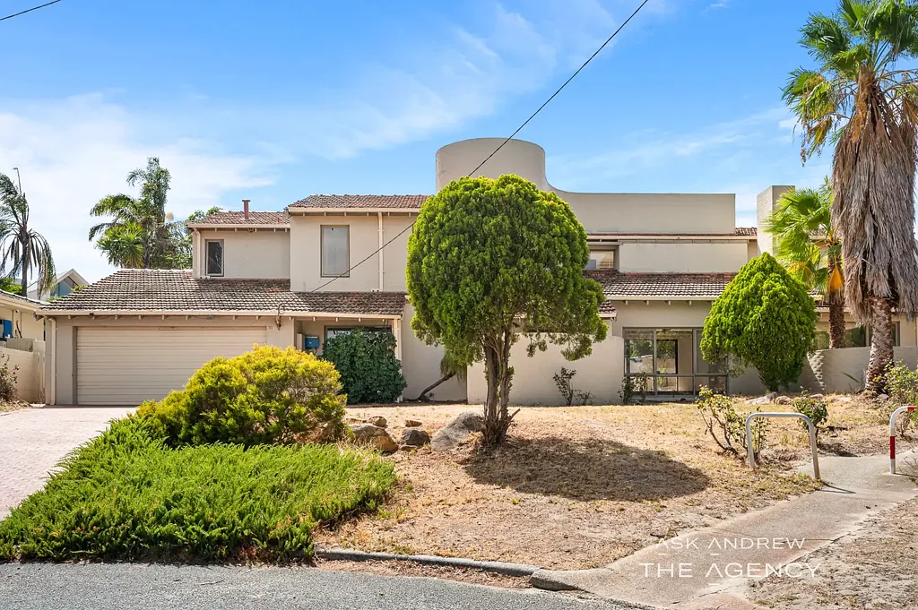 11 Kruger Place, Booragoon, WA 6154