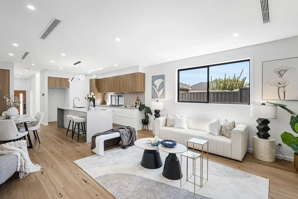 Ermington 5Zimmer Brand new designer duplex with versatile self-contained studio