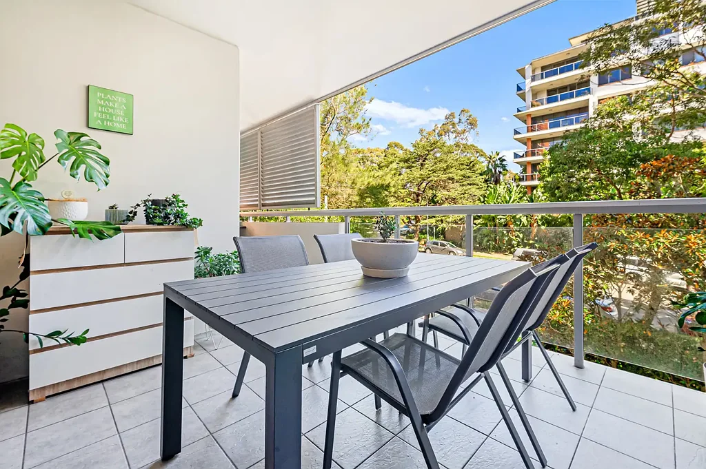 Waitara 2Zimmer Walk to Everything - A Lifestyle of Convenience Starts Here