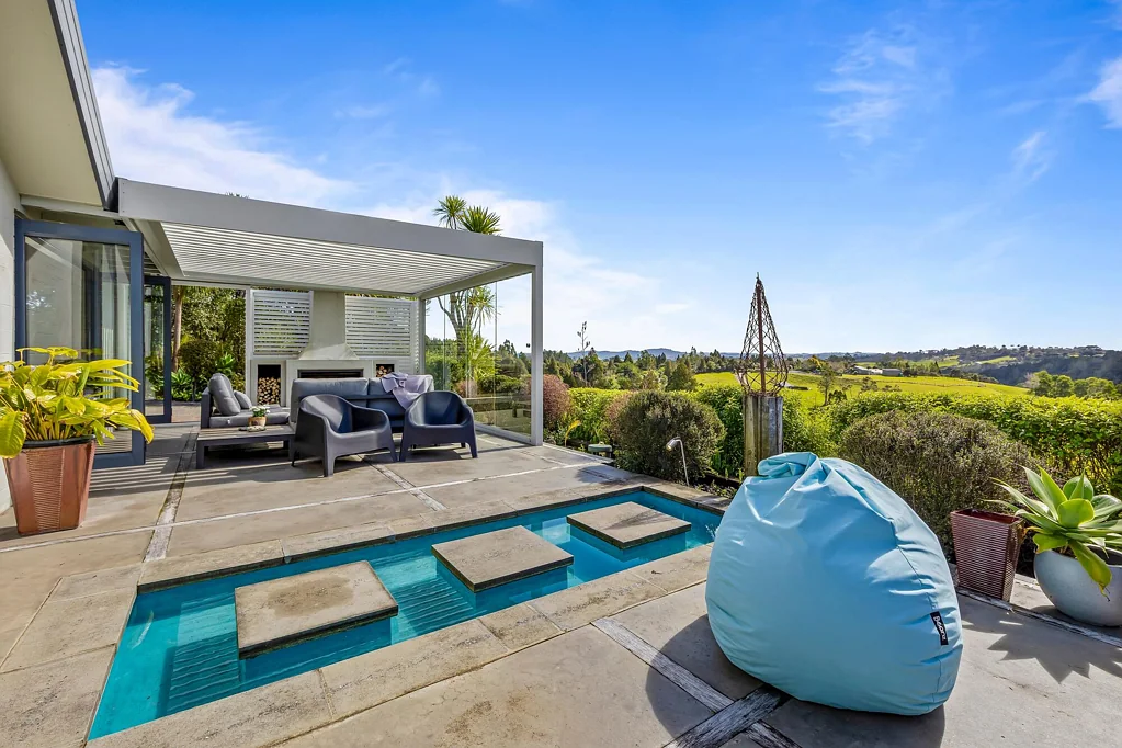 Dairy Flat 4 Slaapkamer Elevated Lifestyle Living - Dairy Flat