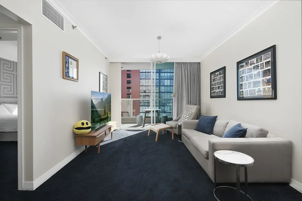 Elegant one bedroom with amazing views