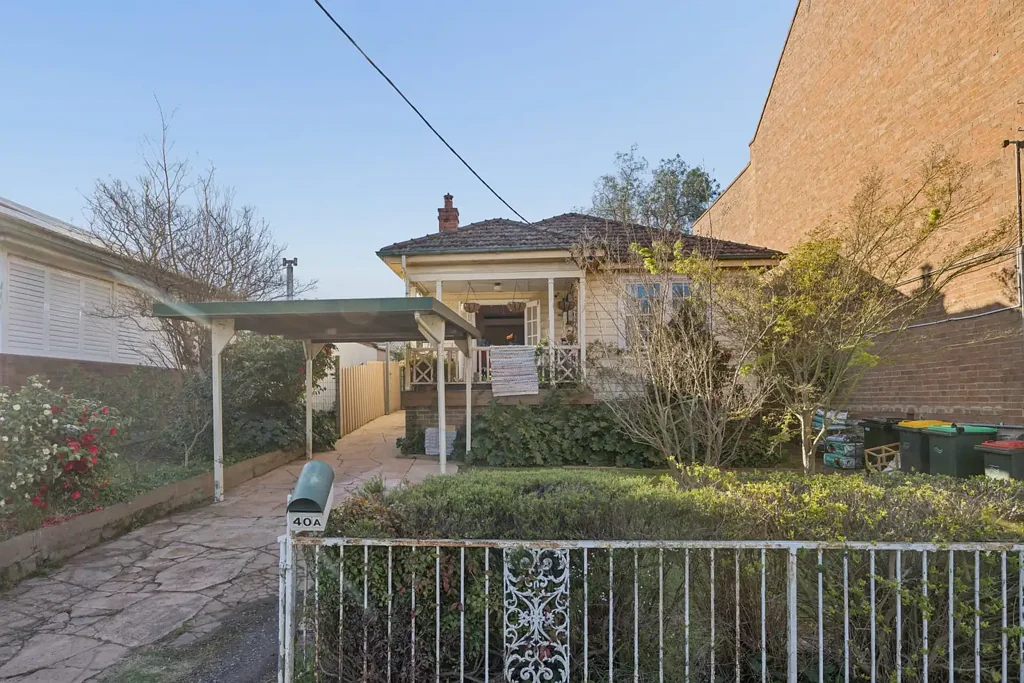 Goulburn 2房  Charming Renovated Home in a Convenient Setting