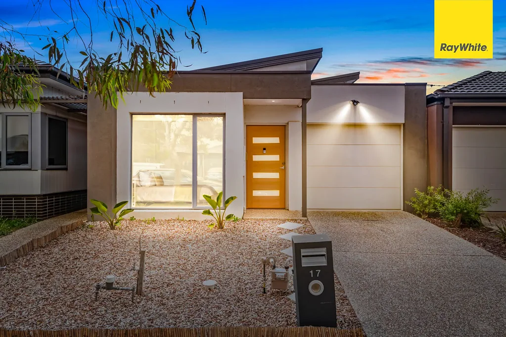 17 Herbal Avenue, Kurunjang, VIC 3337