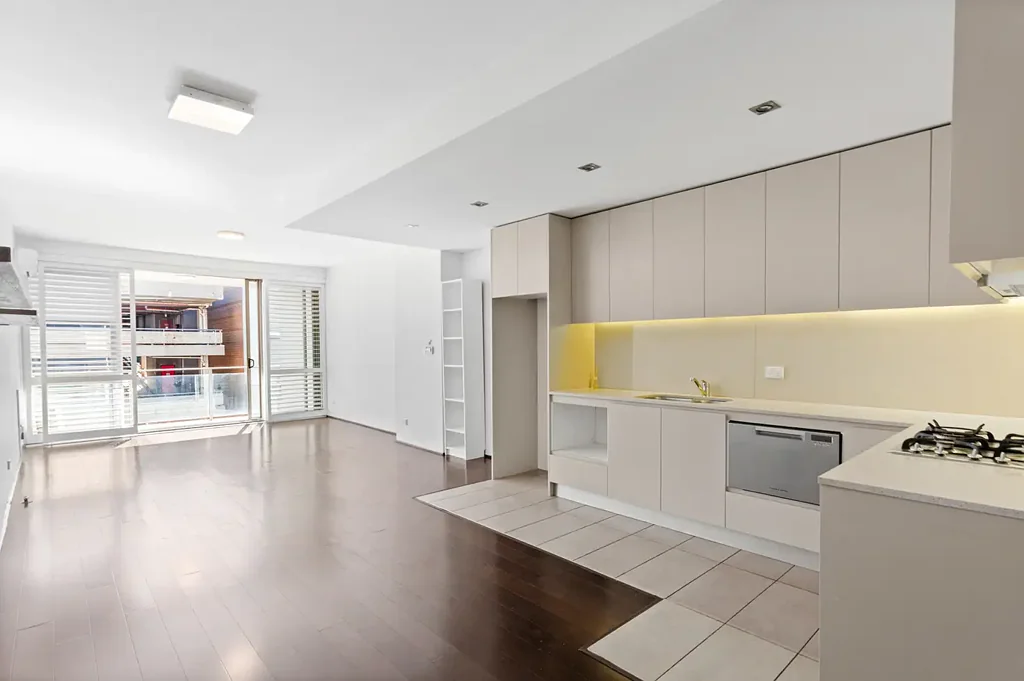 Oversized Split-Level Apartment in the Heart of Maroubra Junction