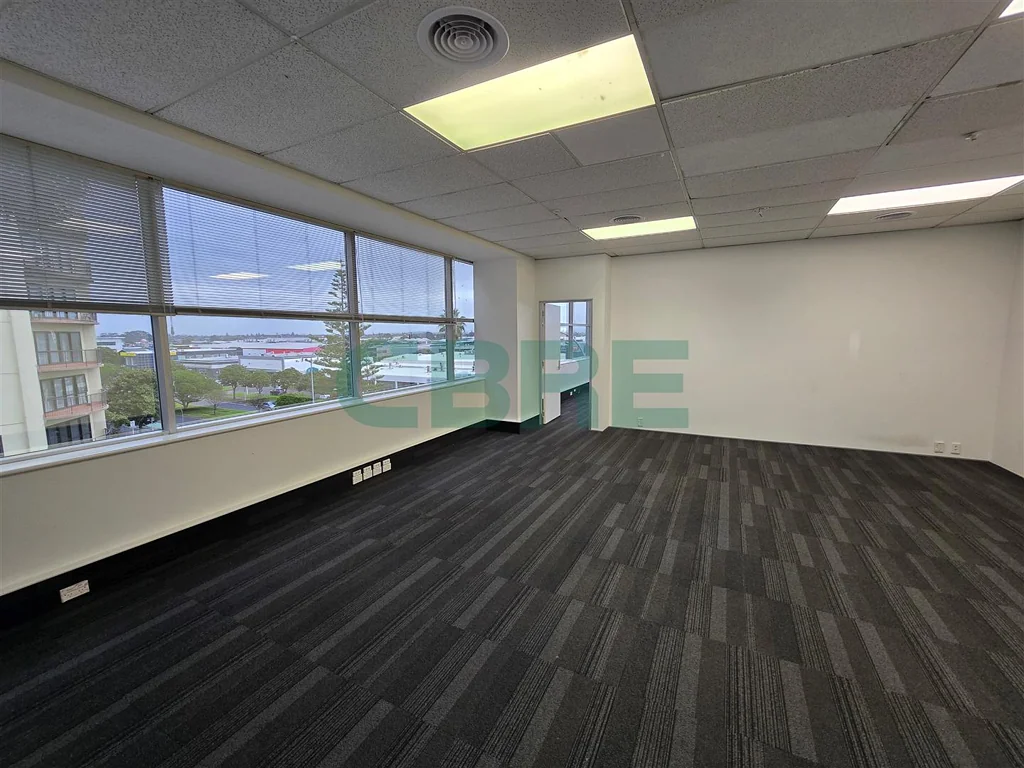 Manukau CBRE - Manukau City Gem