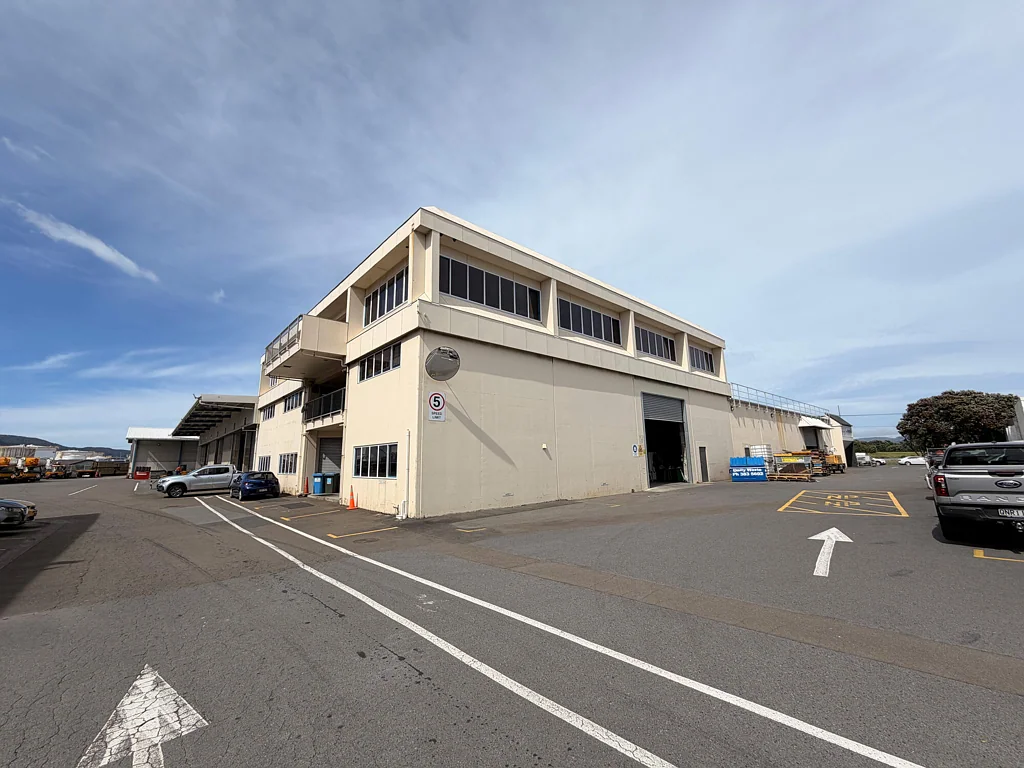 Seaview High stud tidy warehouse