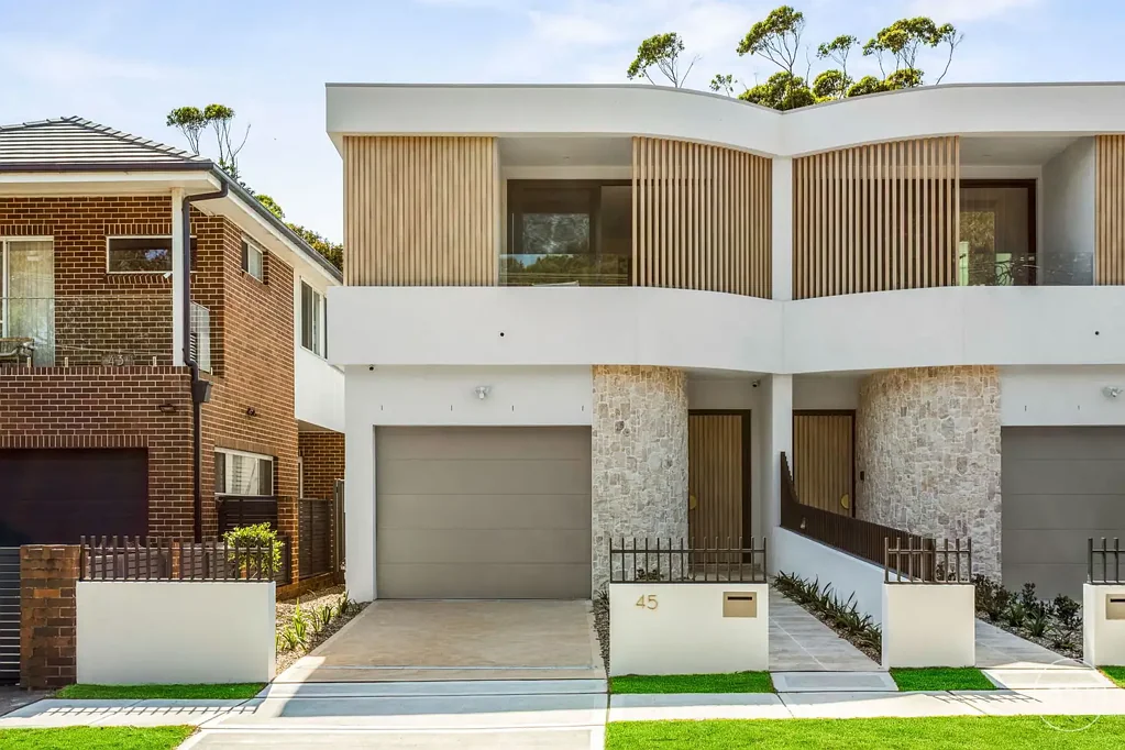 45 Mawson Parade, Chifley, NSW 2036