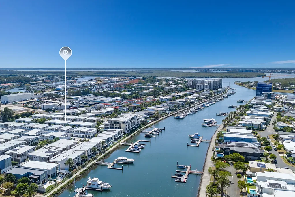 17/37 Sickle Avenue, Hope Island, QLD 4212