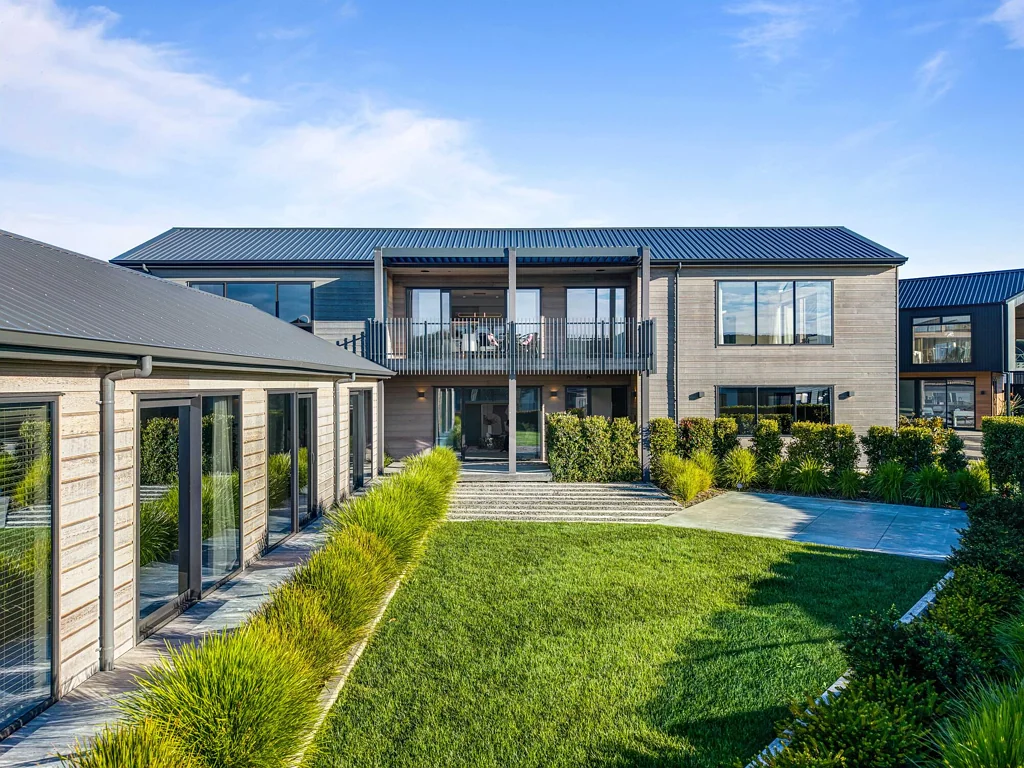 Wainui 5房  Elevated Luxury for All Generations
