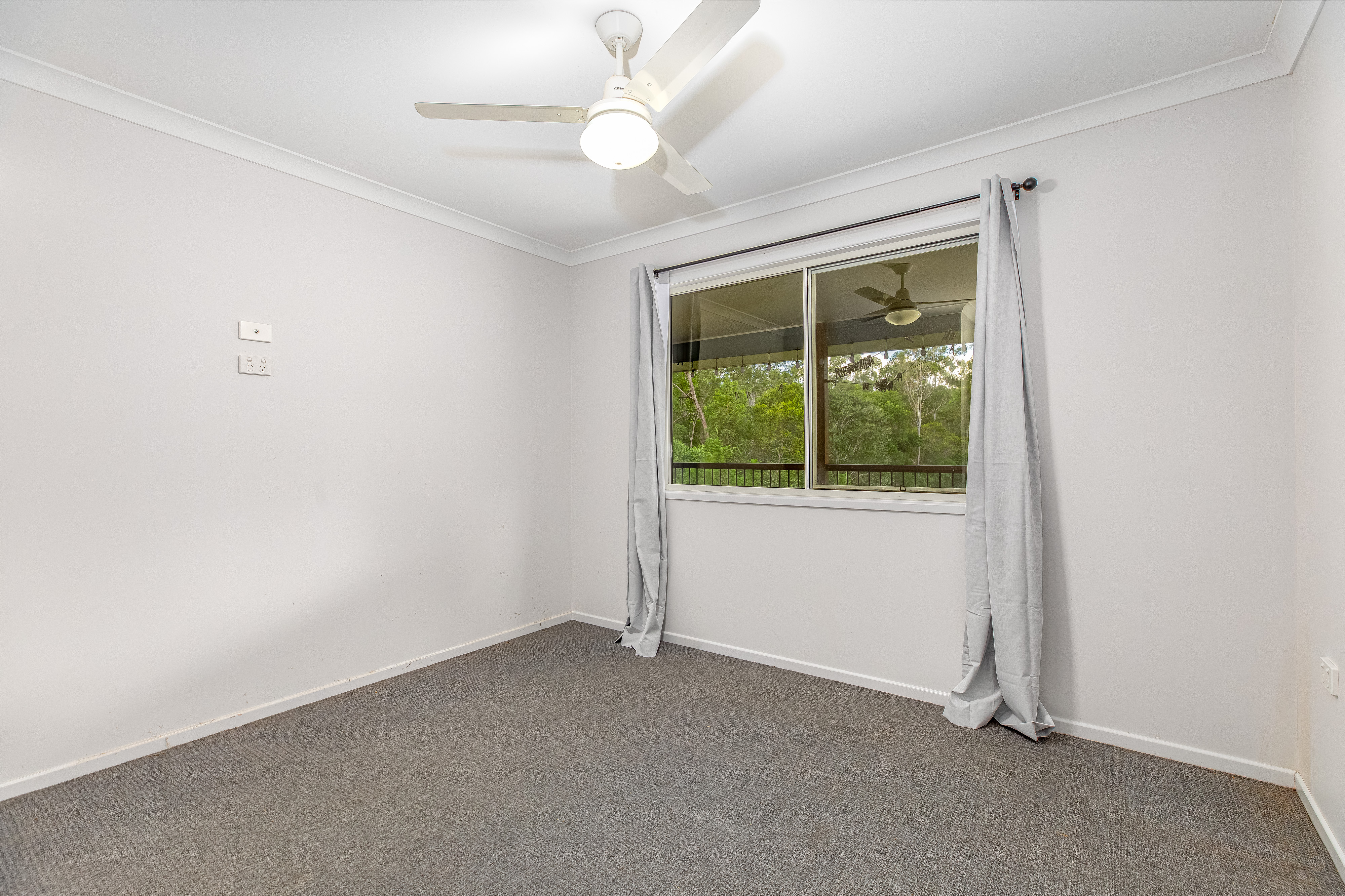 8 ARBOREIGHT RD, GLENWOOD QLD 4570, 0 ห้องนอน, 0 ห้องน้ำ, House