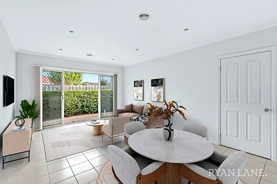 Altona Meadows 3房 美观后别墅单元 私密采光充足 开放式客厅 精心厨房 三卧车库 步行便利 Ground floor living