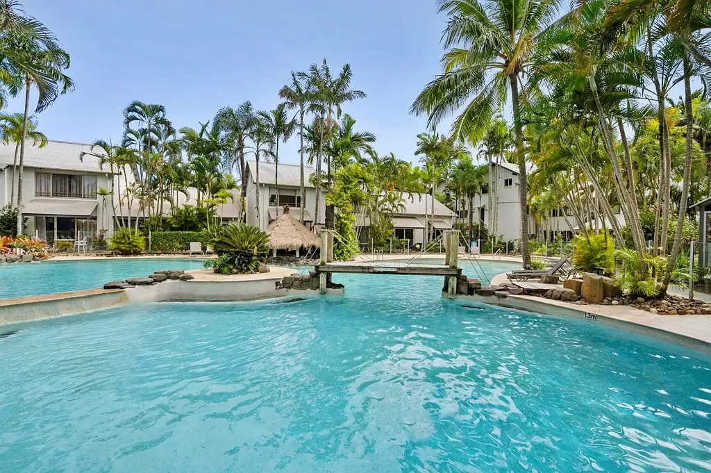 Noosaville 2 Bedroom Attractive Riverside Villa Offering the Best of Noosa Living