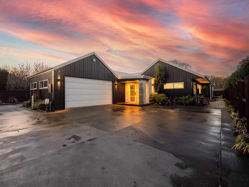 Halswell 4ਬੈੱਡਰੂਮ Executive Home Designed for Living & Entertaining