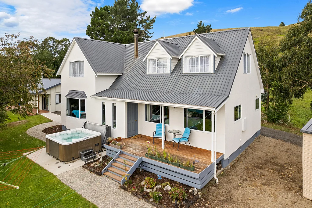 Allanton 6房  17 Acres, Two Homes & Versatile Land