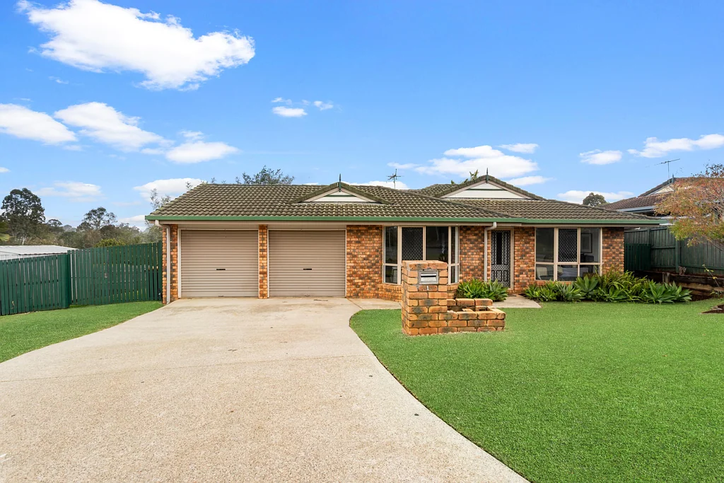 Morayfield 4Moenga Spacious Family Home Ready for Its New Owner
