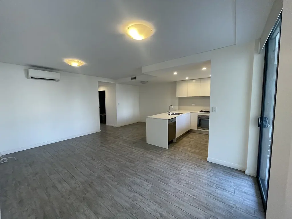 Modern 2 Bedroom Apartment!