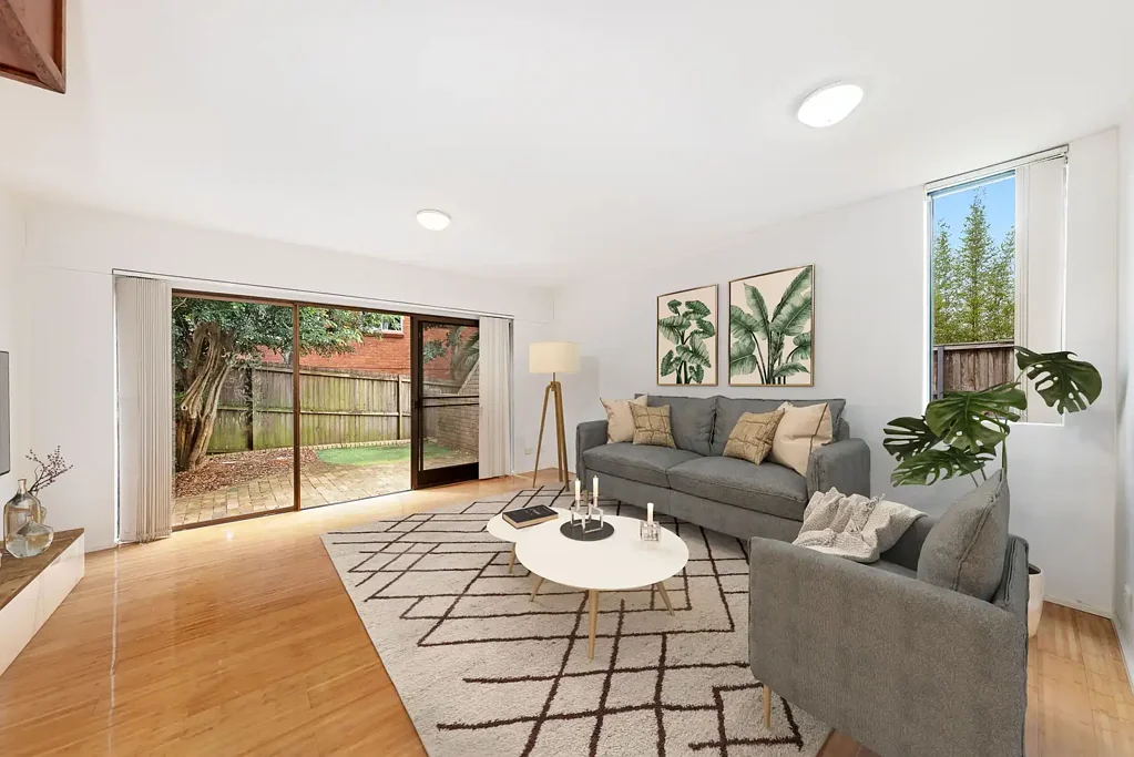 Spacious Townhouse with Private Courtyard