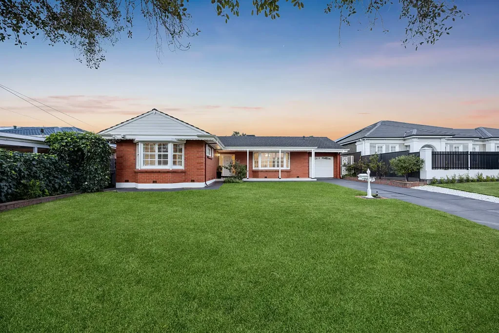 Rostrevor 4Zimmer Charm Meets Chic in a Spacious Home for Growing Families