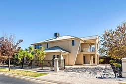 29 Shoalhaven Circuit, Mawson Lakes
