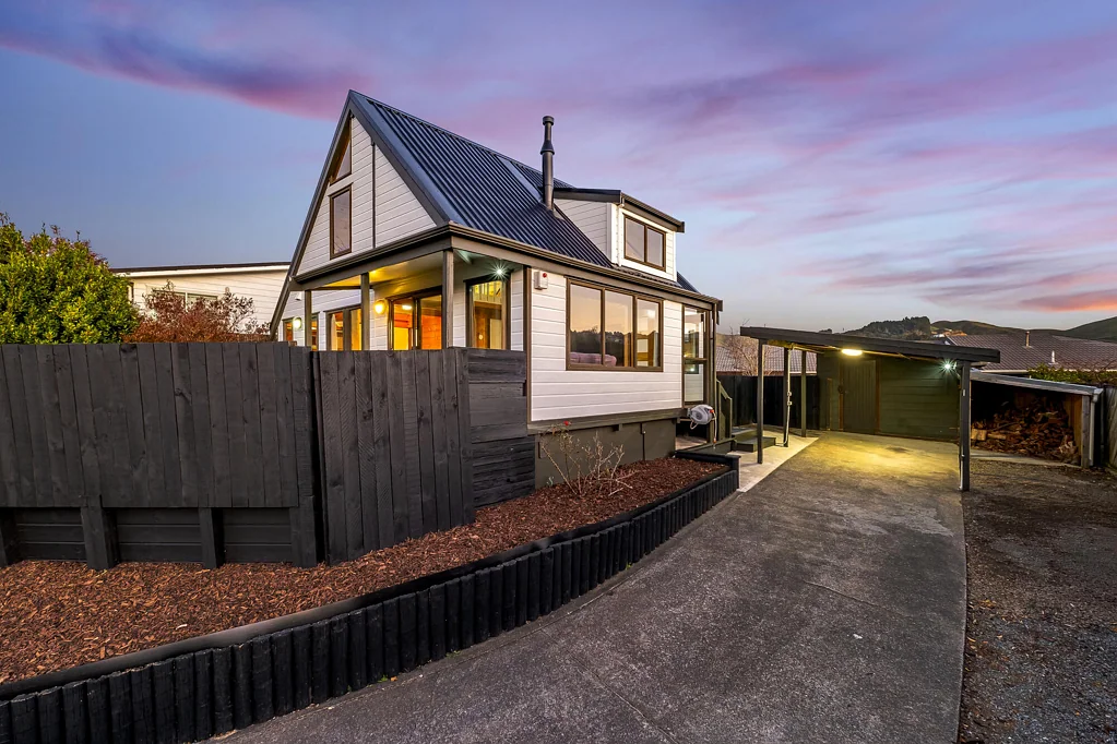 Whitby 3房  Private Lockwood Gem - Auction