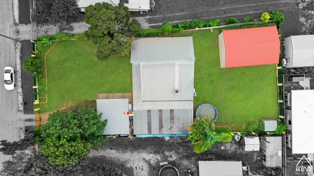 Charters Towers City 3Kwarto Solid Block Home with an Impressive 3-Bay Shed