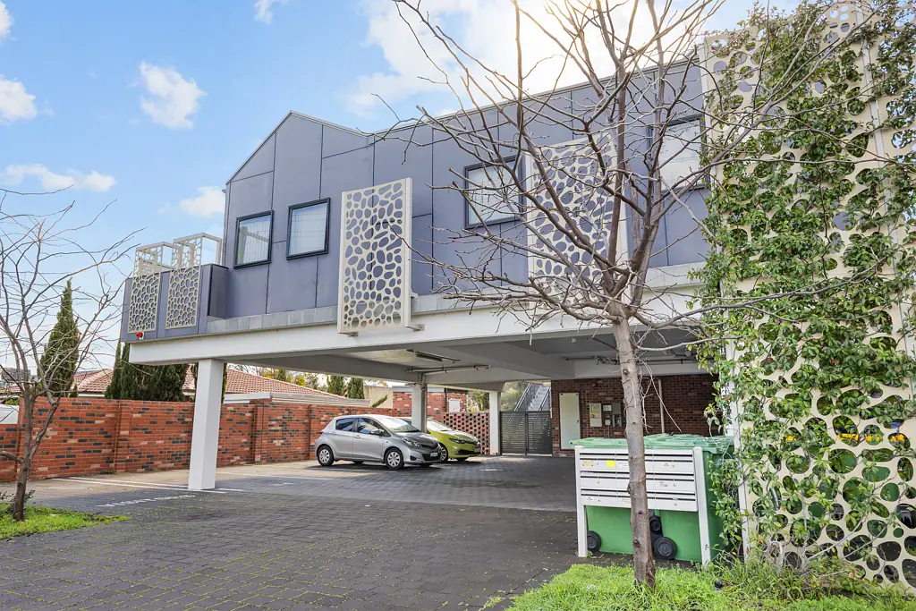 2/21 Brindley Street, Belmont, WA 6104
